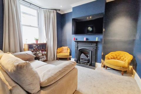 2 Longley Road, Rochester, ME1 2HD