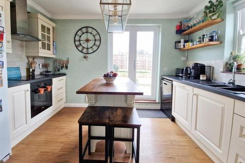 2 Longley Road, Rochester, ME1 2HD