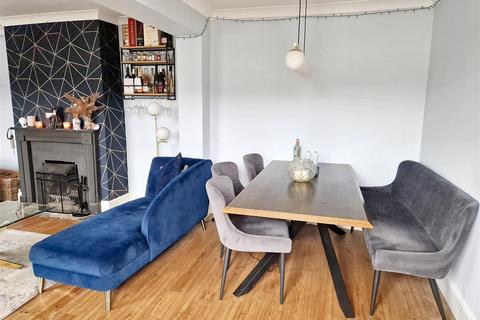 2 Longley Road, Rochester, ME1 2HD