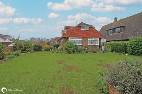 4 bedroom detached bungalow for sale, Holm Oak Gardens, Broadstairs