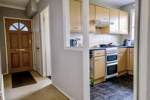 Flat 2, 41 Valeview Terrace, Dumbarton, G82 3BJ
