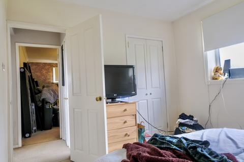 Flat 2, 41 Valeview Terrace, Dumbarton, G82 3BJ