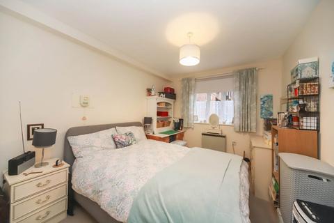 1 bedroom retirement property for sale, Beaconsfield Road, Aylesbury