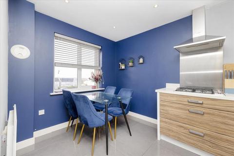 2 Easter Langside Crescent, Dalkeith, EH22 2FL