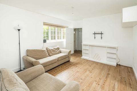 2 bedroom maisonette for sale, Granby Road, London SE9