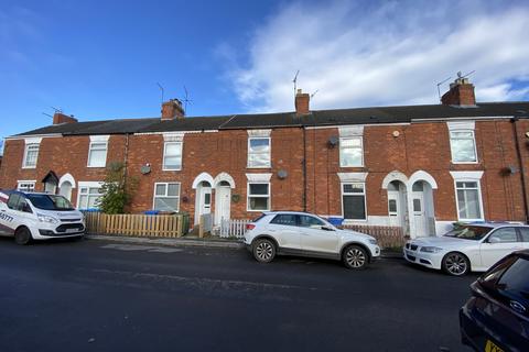 2 bedroom terraced house to rent, Northfield Avenue, Hessle HU13