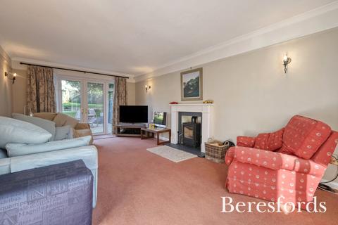 undefined, Station Road, Dunmow, CM6