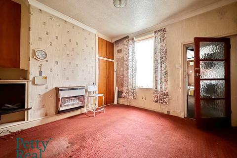 2 bedroom terraced house for sale, North Street, Colne