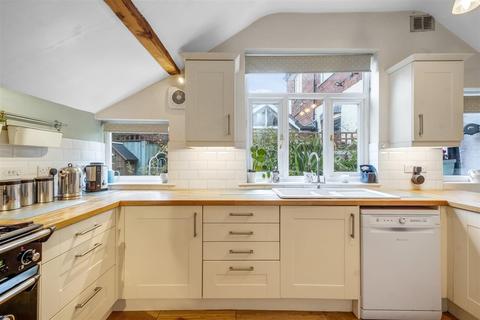 97 Birmingham Road, Lichfield, WS13 6PL