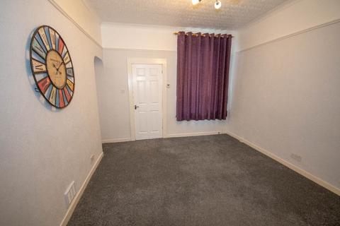 2 bedroom flat to rent, Maria Street, Kirkcaldy, KY1