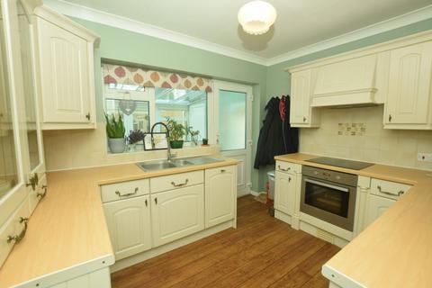 2 bedroom semi-detached bungalow for sale, Hewley Drive, West Ayton YO13