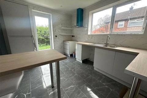 3 bedroom semi-detached house to rent, Lanark Close, Greater Manchester OL10