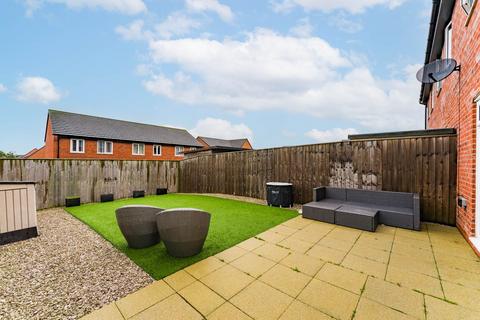 3 bedroom end of terrace house for sale, Skipper Close, Newton-Le-Willows, WA12