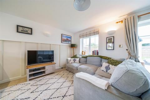 2 bedroom semi-detached house for sale, Highground Lane, Barnham