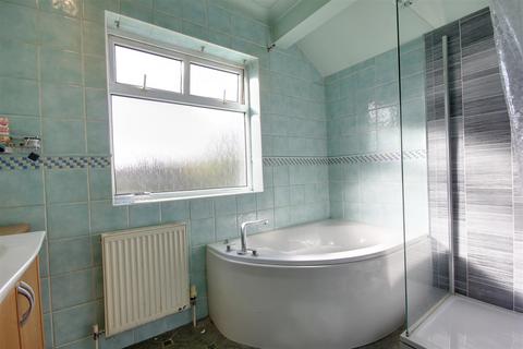 41 Derrymore Road, Willerby, Hull, HU10 6ET