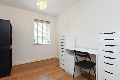 3 bedroom apartment to rent, 63 Fairthorn Road, London, SE7