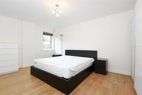 3 bedroom apartment to rent, 63 Fairthorn Road, London, SE7