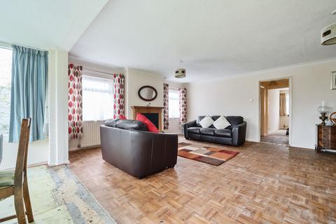 63 Heathfield Park, Midhurst, GU29 9HL