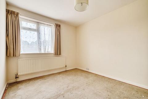63 Heathfield Park, Midhurst, GU29 9HL