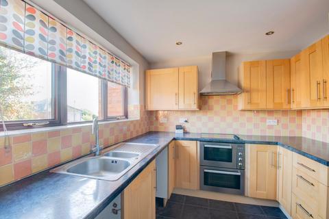 3 bedroom terraced house for sale, Fox Lane, Bromsgrove, Worcestershire, B61