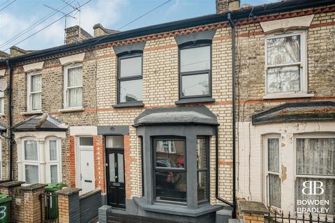 2 bedroom terraced house for sale, Louise Road, London