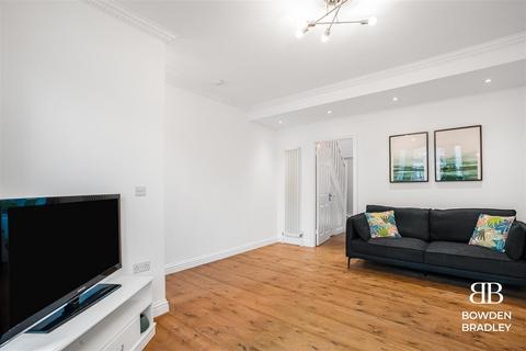 2 bedroom terraced house for sale, Louise Road, London