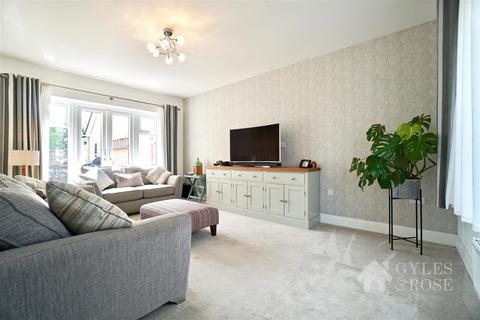 8 Aubrey Close, Earls Colne, Colchester, CO6 2FG