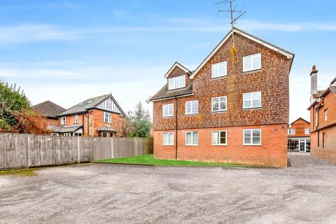 1 bedroom property for sale, Oaklea House, Headley Road, Grayshott, GU26 6LG