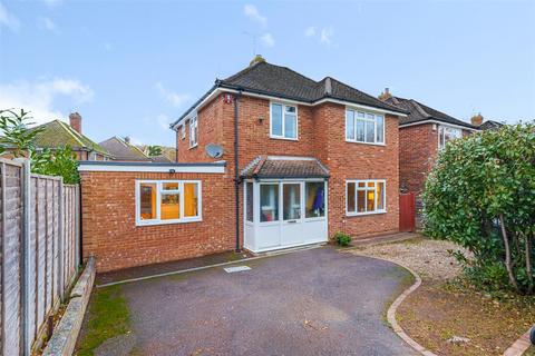 3 bedroom detached house for sale, Penrose Road, Fetcham Leatherhead KT22