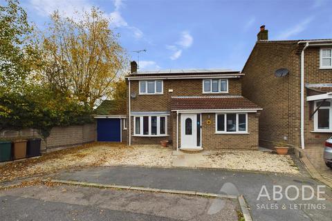 4 bedroom detached house for sale, Tideswell Green, Swadlincote DE11