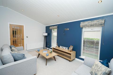 2 bedroom park home for sale, Castle Hill Road, Totternhoe, Dunstable