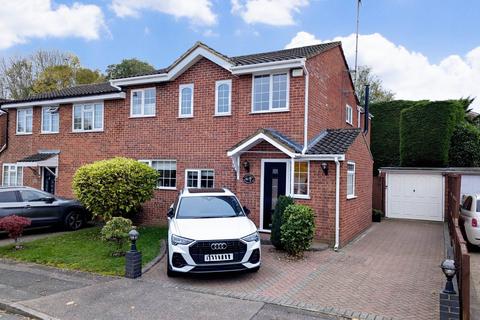 4 bedroom semi-detached house for sale, Berkeley Square, Hemel Hempstead