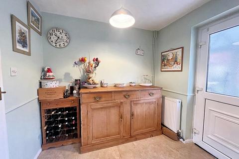 2 bedroom end of terrace house for sale, Bramblewood Close, Gonerby Hill Foot, Grantham, NG31