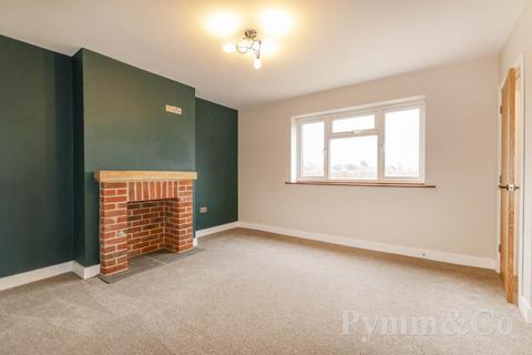 3 bedroom semi-detached house for sale, Highfields, Norwich NR15