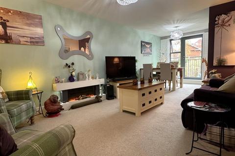 2 bedroom apartment for sale, Jebb Court, Ellesmere.