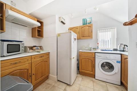 1 bedroom flat for sale, Purton,  Swindon,  SN5