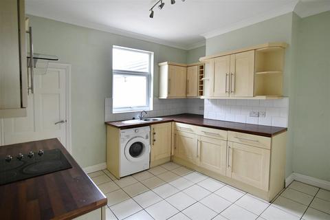 2 bedroom terraced house for sale, Regent Street, Leek