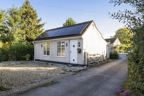 1 bedroom detached bungalow for sale, Queen Camel, Queen Camel, Somerset, BA22