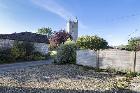 1 bedroom detached bungalow for sale, Queen Camel, Queen Camel, Somerset, BA22