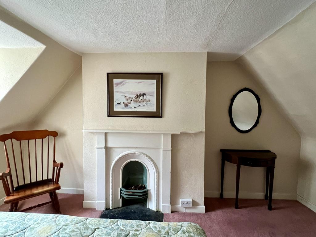 Inton, High Street, New Galloway - Williamson and