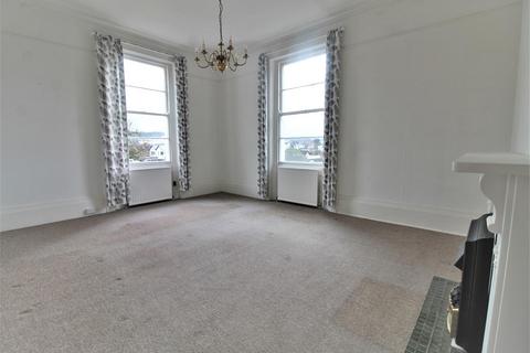 2 bedroom flat to rent, Hillcourt Hillcourt Road Cheltenham GL52 3JL