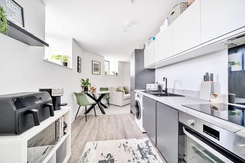 1 bedroom apartment for sale, Park Road, Bristol BS15