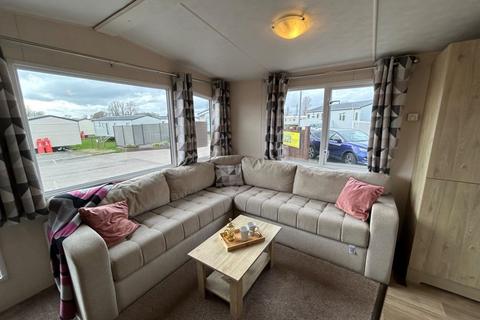 3 bedroom static caravan for sale, New Beach Holiday Park