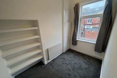 2 bedroom terraced house for sale, Selborne Street Preston PR1 4LB