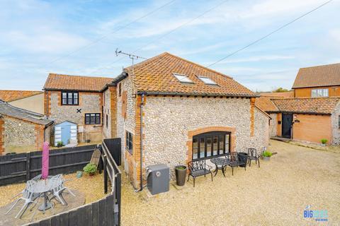 4 bedroom barn conversion for sale, Roughton, NR11