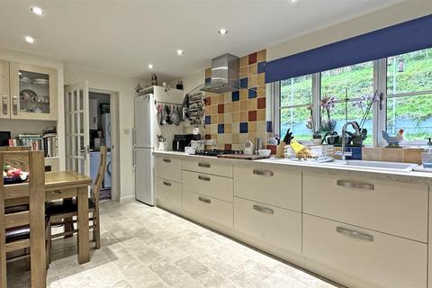 undefined, Holsworthy EX22
