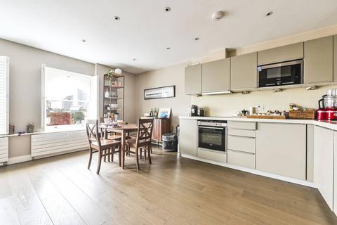 1 bedroom flat for sale, Fulham Road, Chelsea, London, SW10