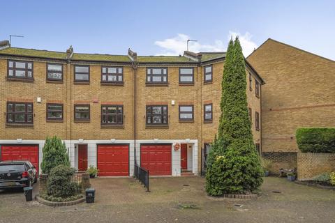 36 Albemarle Park, Beckenham, BR3 5XG
