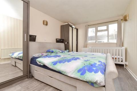 2 bedroom terraced house for sale, Alcock Close, Wallington, Surrey