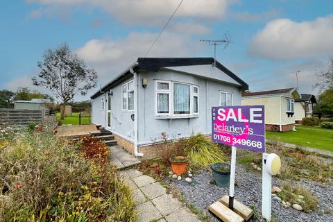 2 bedroom park home for sale, North End, Cummings Hall Lane, Romford